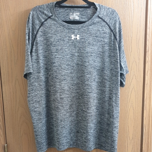Under Armour Other - Under Armour Men's Heathered Gray Performance Short Sleeve Tee